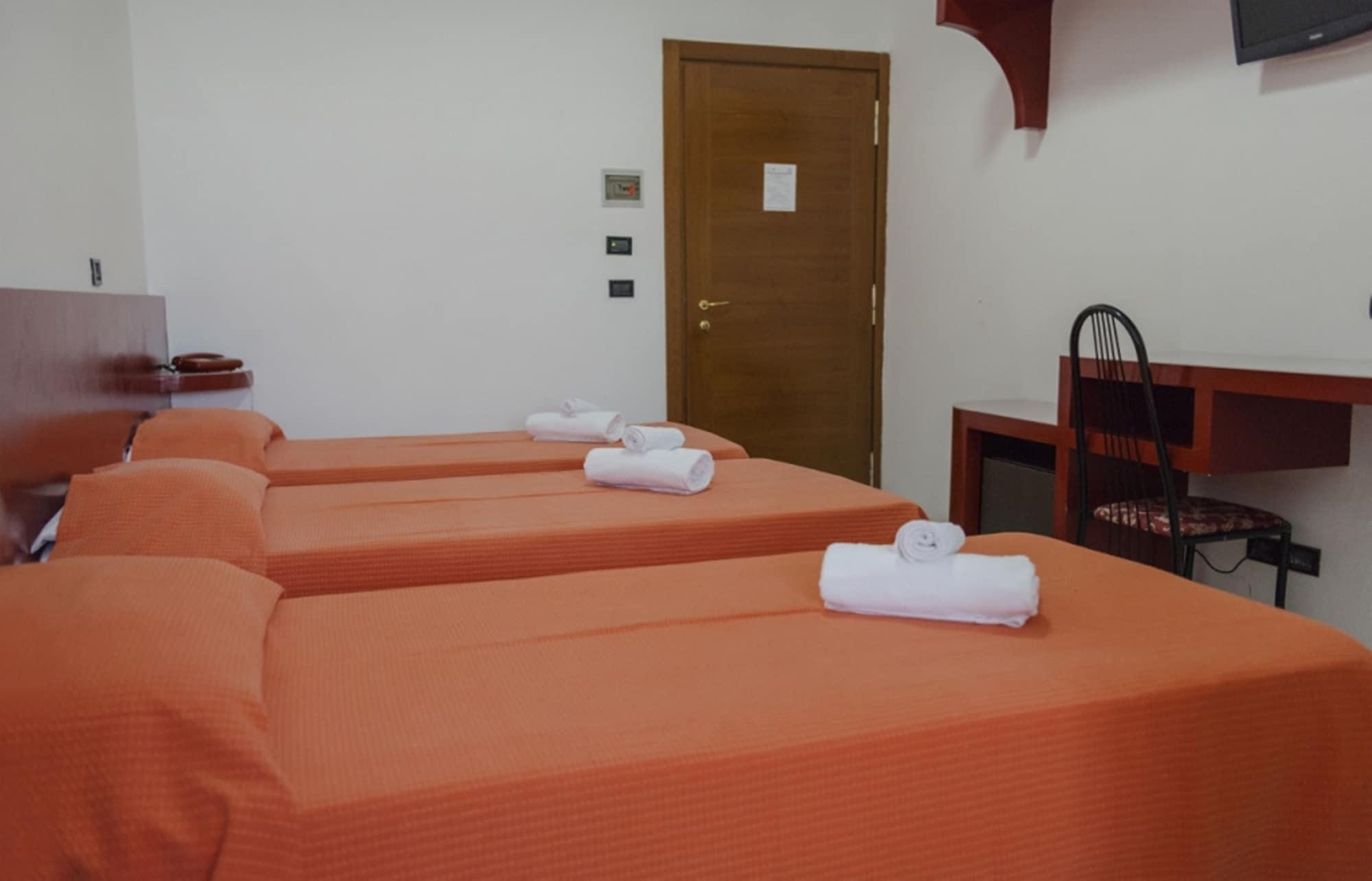 Hotel Bizantino Massafra Exteriör bild